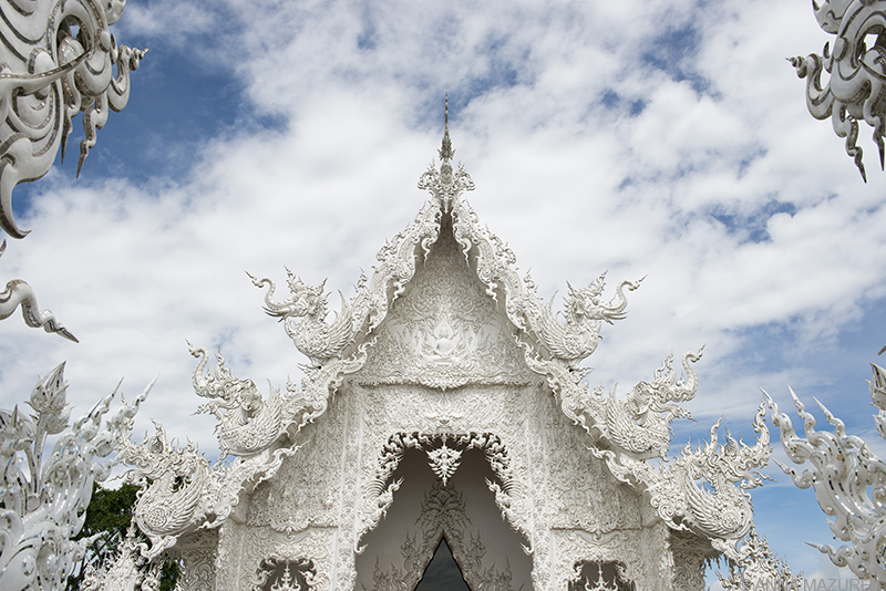 Photo Guide to Thailand: Chiang Rai's White Temple